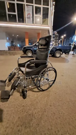 Photo - Toilet Wheelchair水手 Wheelchair水手wheelchair口手wheelchair廿手wheelchair卜田wh