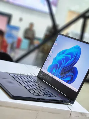 New Laptop Asus ROG Zephyrus G15 16GB Intel Core I7 SSD 512GB