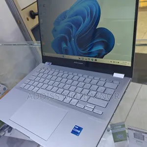 New Laptop Asus VivoBook 15 X505BA 16GB Intel Core I7 SSD 512GB