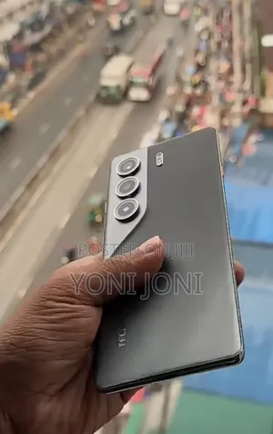 Photo - New Tecno Camon 40 Pro 256 GB Gray