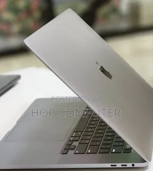 New Laptop Apple MacBook Pro 2019 32GB Intel Core I9 SSD 1T