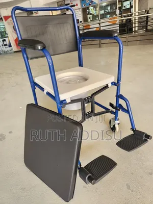 Photo - Foldable Almunium Wheelchair你想wheelchair肺病wheelchair麗山wheelchair