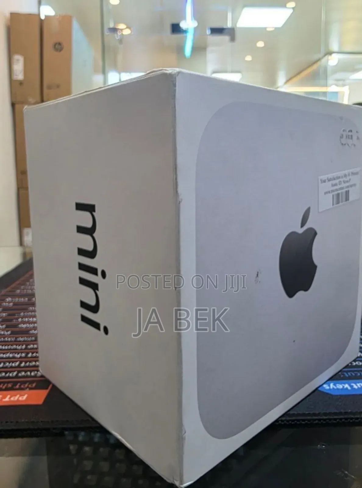 New Desktop Computer Apple Mac Mini M4 Pro 16GB Apple M4 SSD 256GB