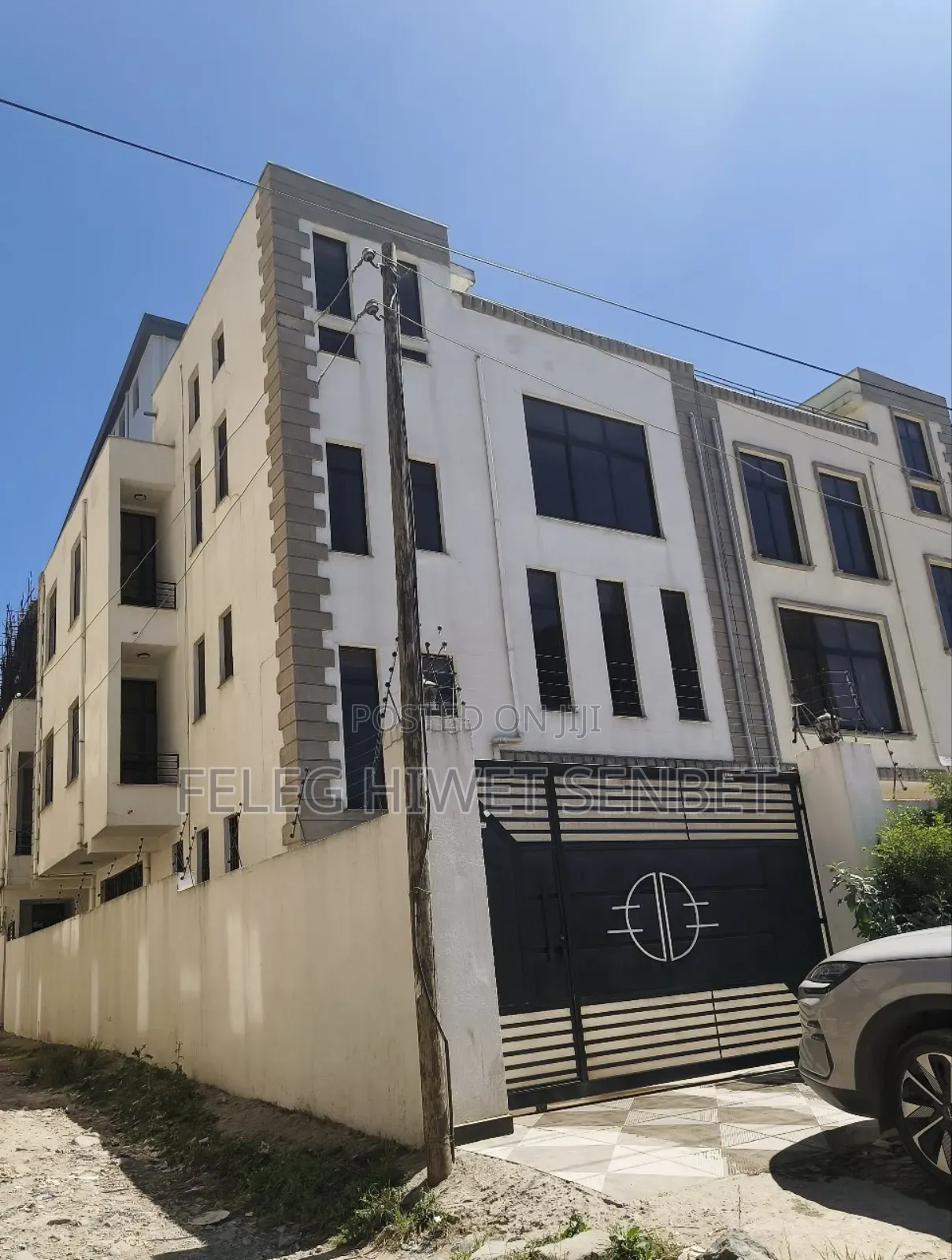 Furnished 6bdrm House in አአ, Bole for sale