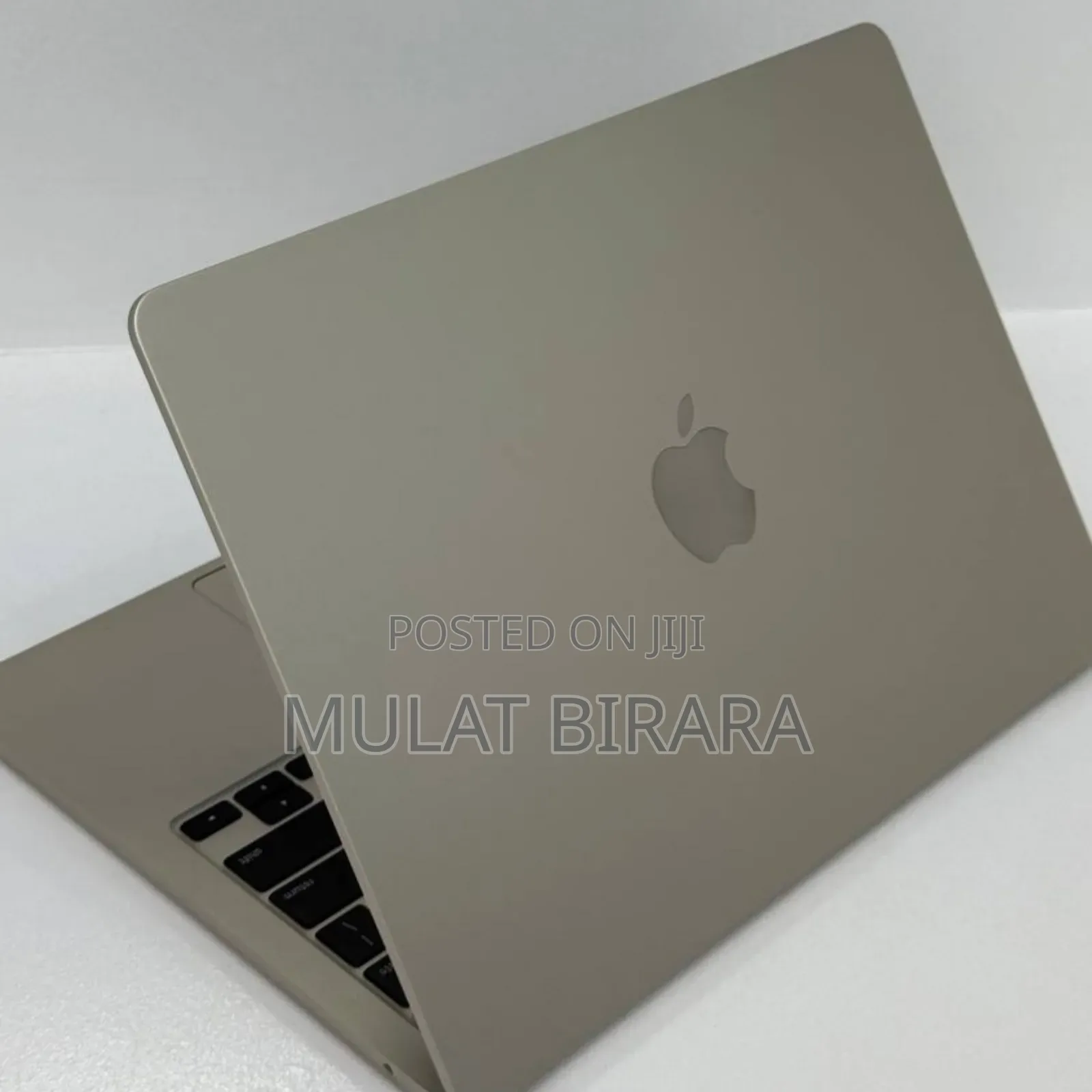 New Laptop Apple MacBook Air 2025 M4 13-Inch 16GB Apple M4 SSD 256GB