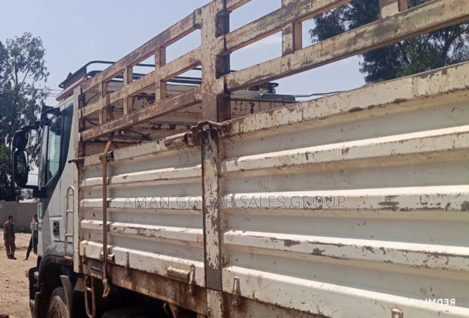 Trucker Bank 2m Available