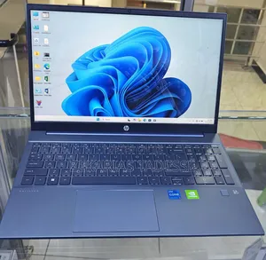 New Laptop HP Pavilion 15 16GB Intel Core I5 SSD 1T