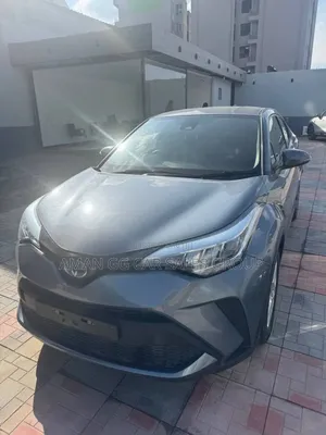 New Toyota C-HR 2024 Gray