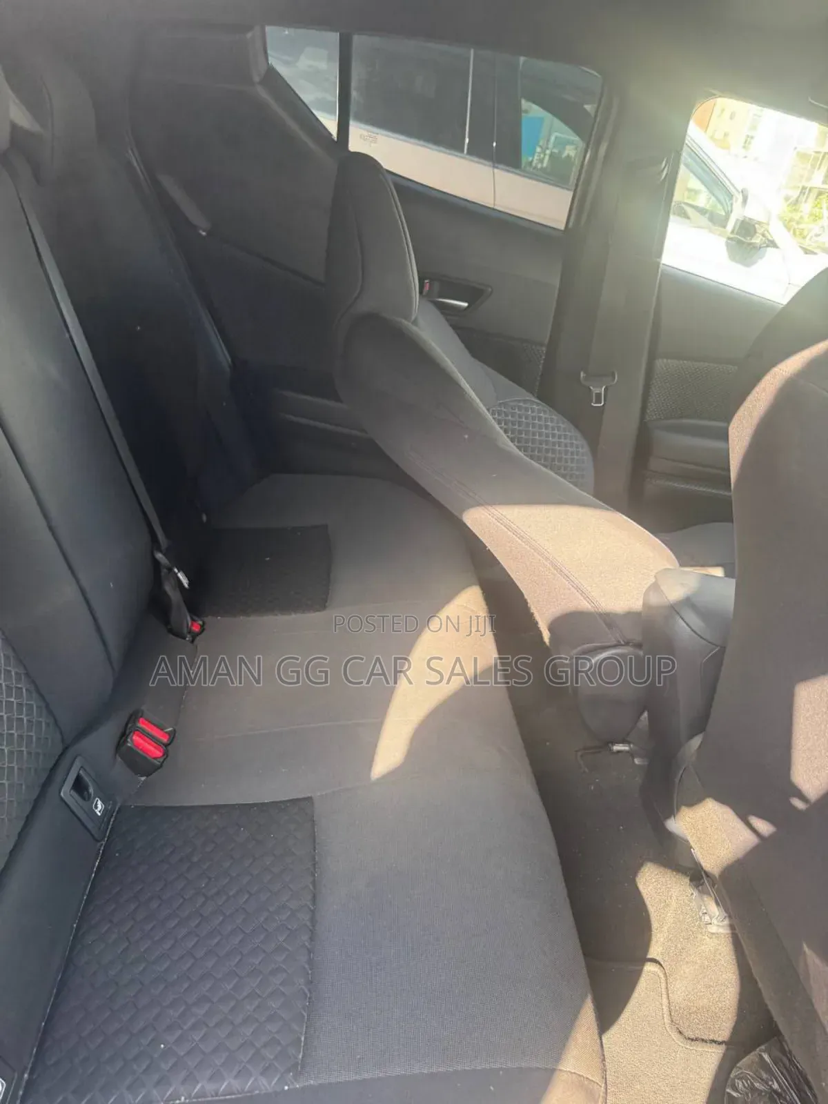 New Toyota C-HR 2024 Gray