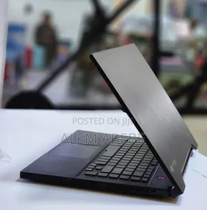 New Laptop Asus ROG Zephyrus G15 16GB Intel Core I7 SSD 512GB