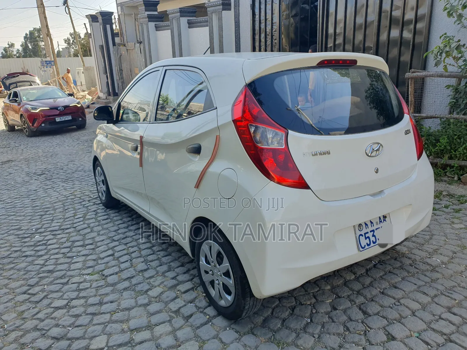 Hyundai Eon 0.8 FWD 2014 White