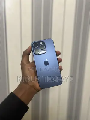 Apple iPhone 15 Pro 128 GB Blue