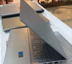 New Laptop Asus VivoBook 15 X505BA 16GB Intel Core I5 SSD 512GB