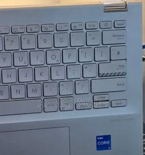 New Laptop Asus VivoBook 15 X505BA 16GB Intel Core I7 SSD 1T