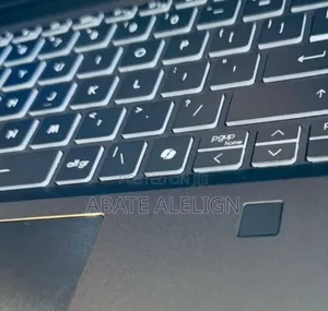 Photo - New Laptop MSI Summit E13 Flip Evo 16GB Intel Core Ultra 7 SSD 1T