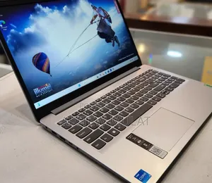 New Laptop Lenovo Ideapad 3 8GB Intel Core I5 SSD 512GB