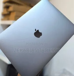 New Laptop Apple MacBook Pro 2020 M1 8GB Apple M1 SSD 512GB