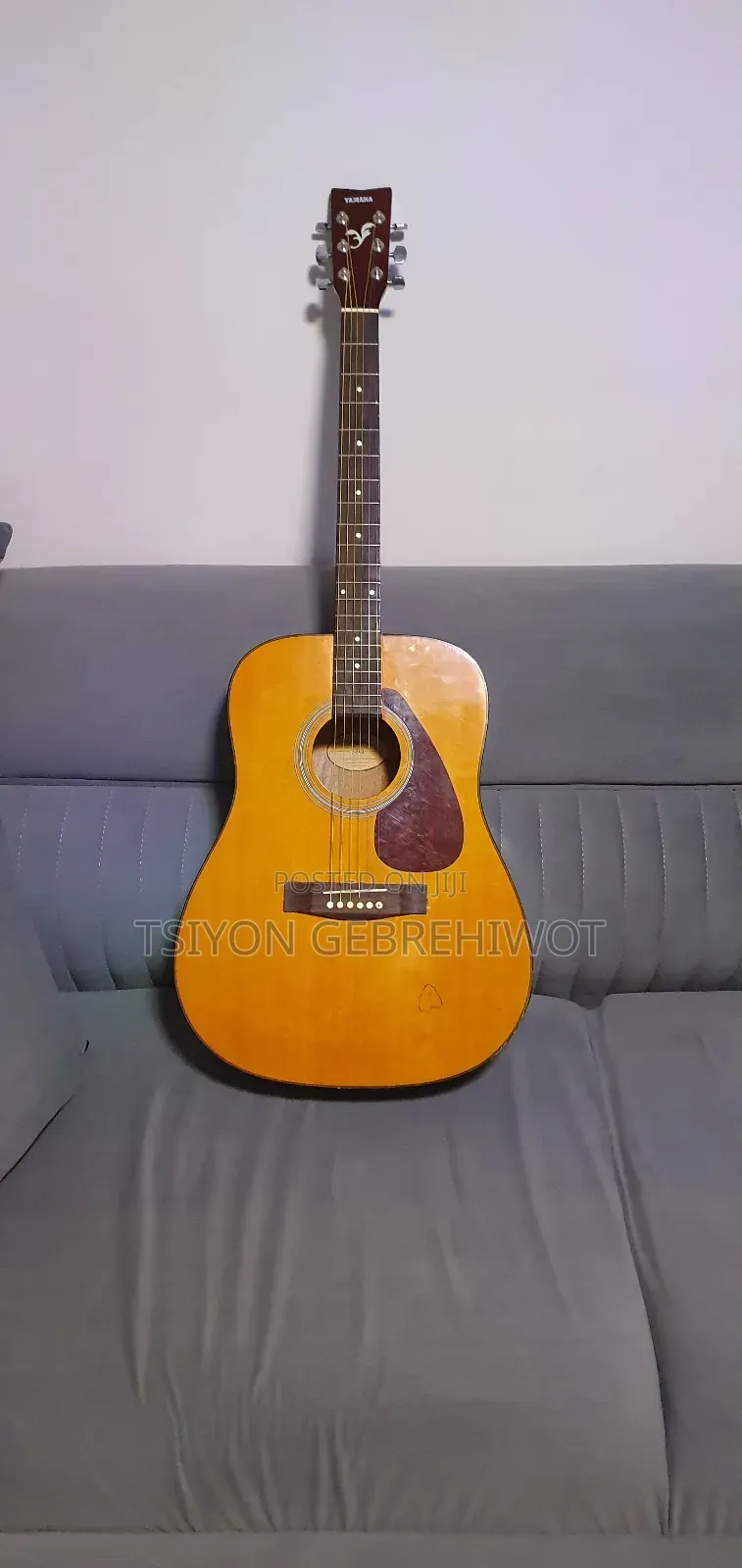 Yamaha F-340 Guitar
