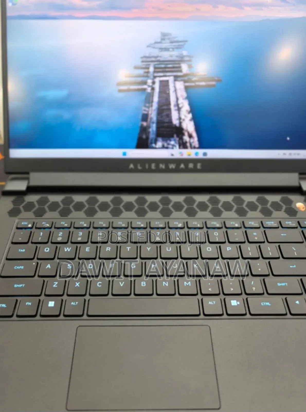 New Laptop Alienware Area-51m 16GB Intel Core I7 SSD 1T
