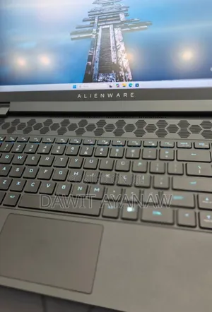New Laptop Alienware Area-51m 16GB Intel Core I7 SSD 1T