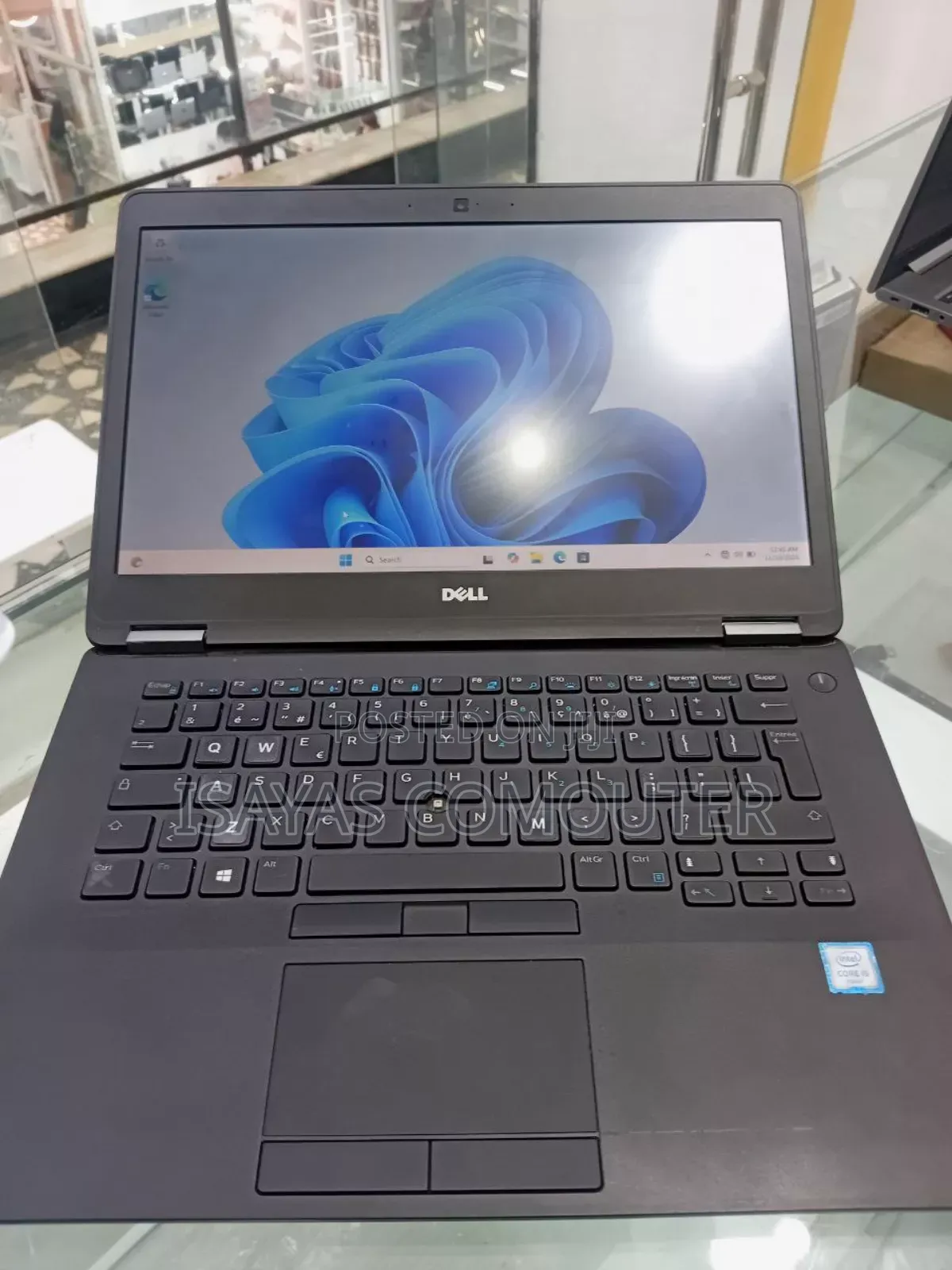 New Laptop Dell Latitude 5310 8GB Intel Core I5 SSD 256GB