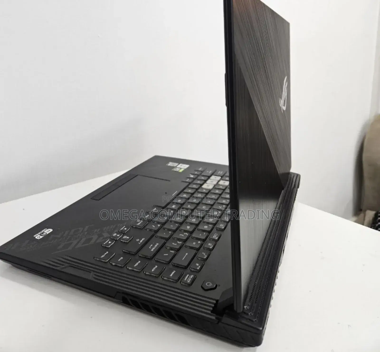New Laptop Asus ROG Strix G15 16GB Intel Core i7 SSD 512GB