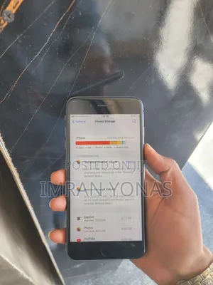 Apple iPhone 8 Plus 64 GB Black