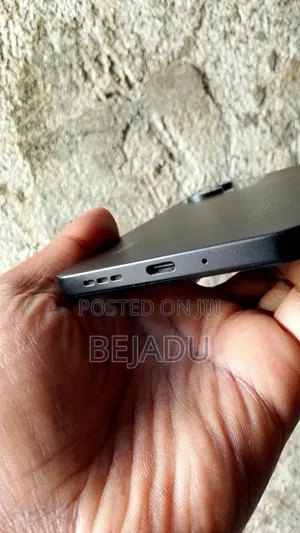 Photo - Mobile Phone 128 GB Black