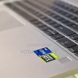 New Laptop HP 16GB Intel Core I7 SSD 512GB