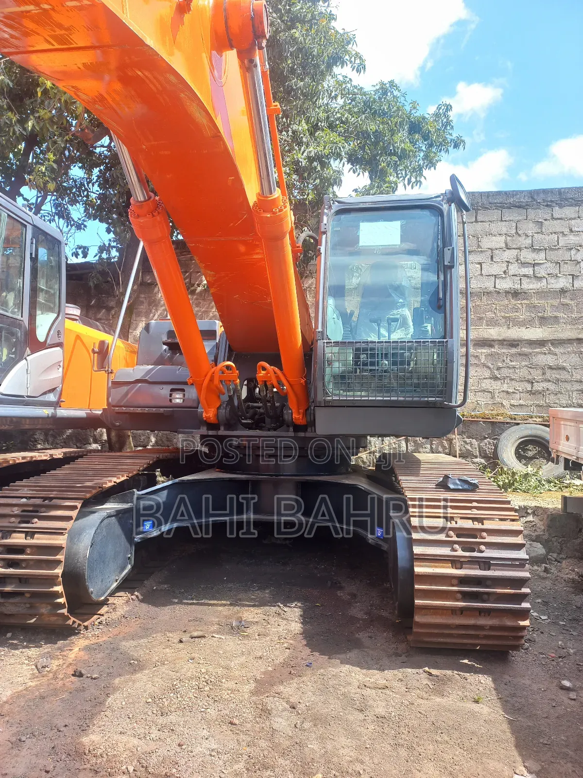 Hitachi 2023 for Sell