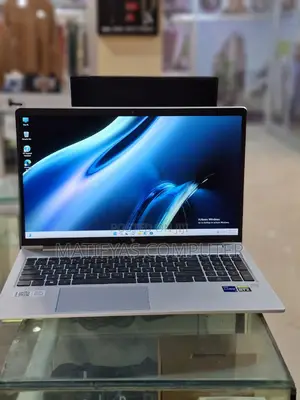 New Laptop HP 16GB Intel Core I7 SSD 512GB