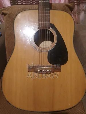 Photo - Box Guitar Without Bag