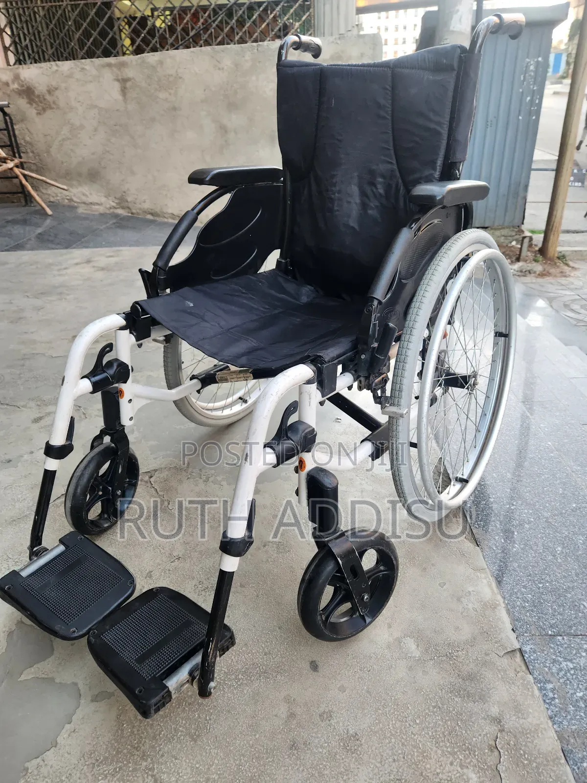 Foldable Wheelchair者或wheelchair堥協議wheelchair寄來wheelchair名人wheelchair