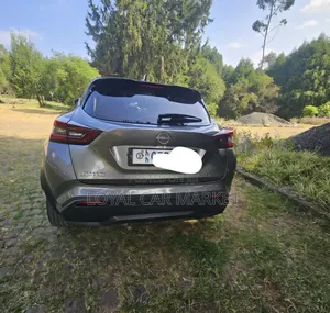 Nissan Juke 2021 Gray