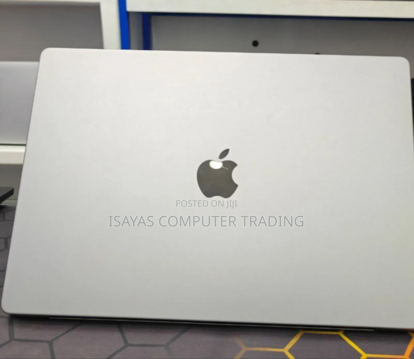 New Laptop Apple MacBook Pro M1 64GB SSD 1T