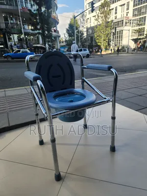 Photo - Commode Chair鳵了toilet Chair建設commode Commode Chair危害commode Chair New