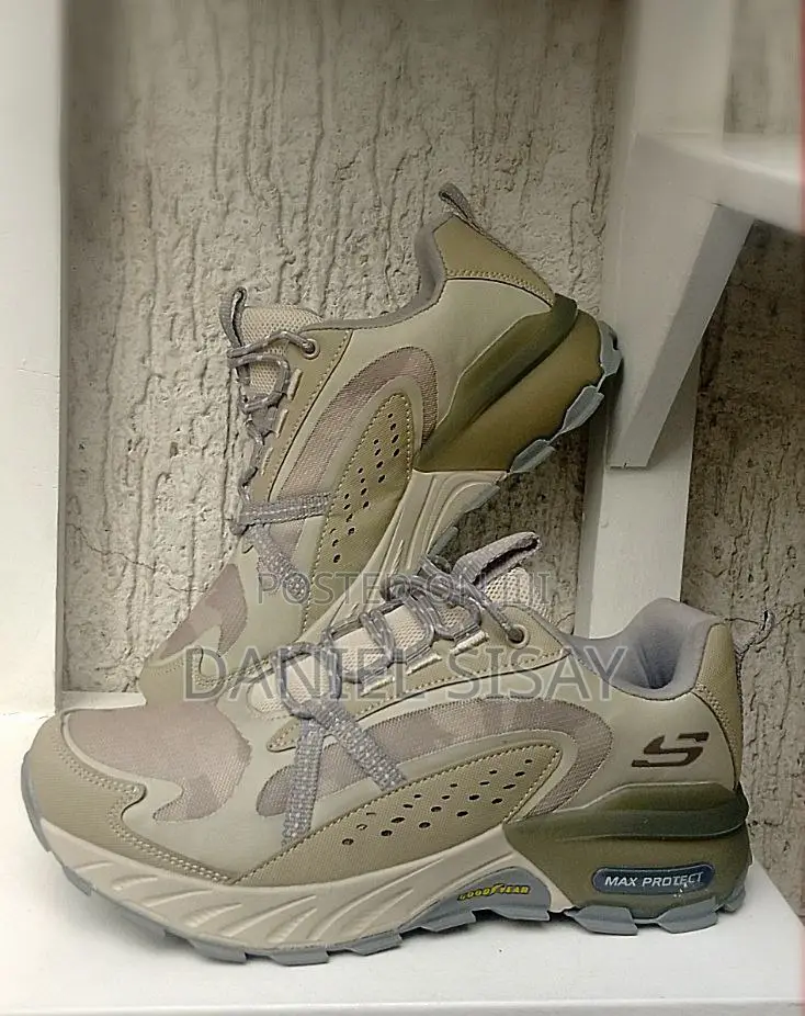 Skechers Goodyear Max Protect