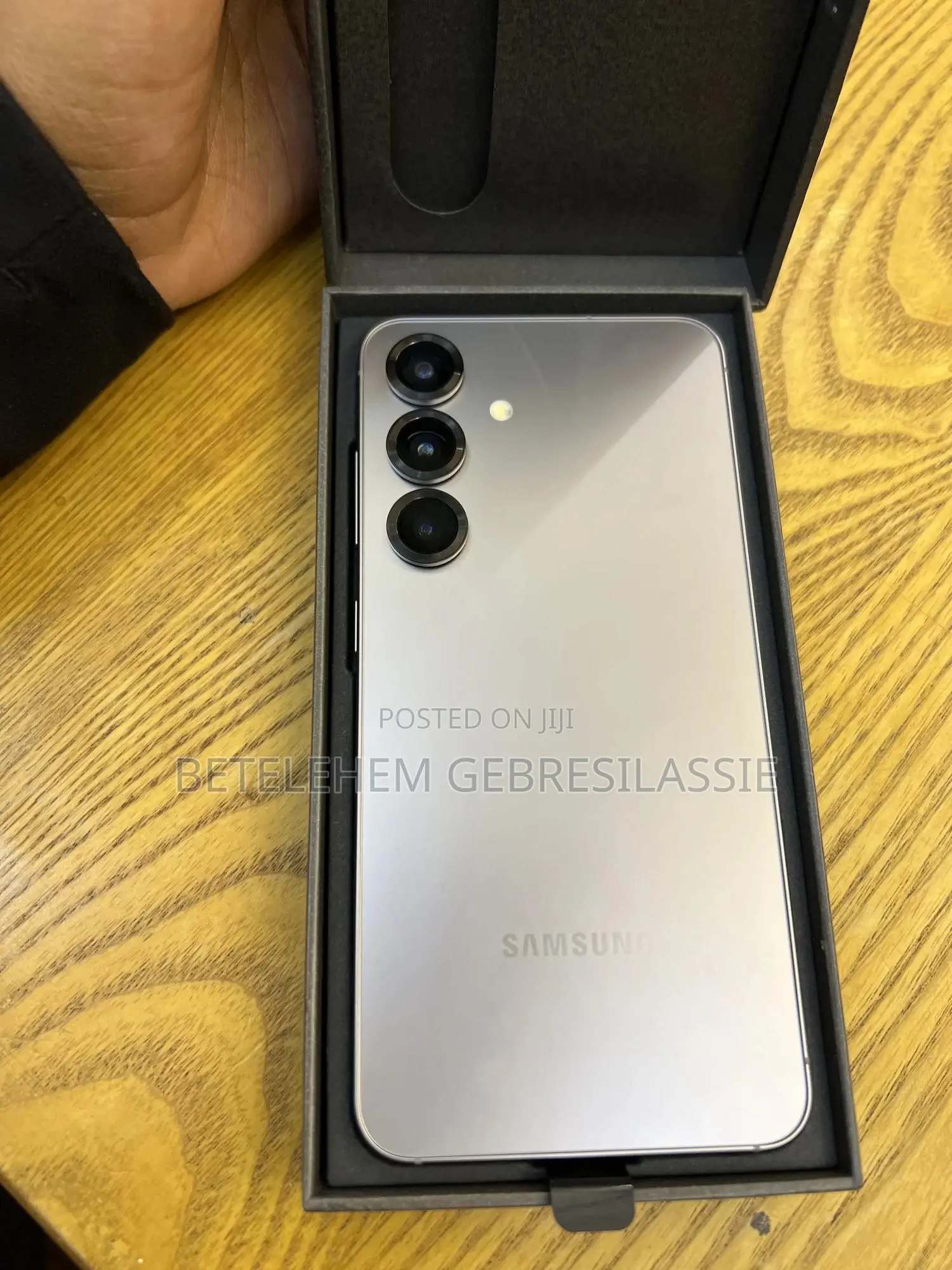 New Samsung Galaxy S25 256 GB Gray