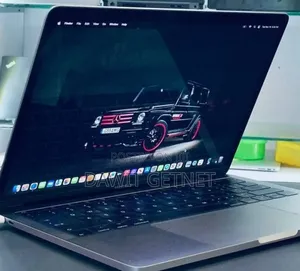 New Laptop Apple MacBook Pro 2017 8GB Intel Core I5 SSD 128GB