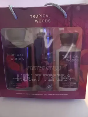 Photo - Shoer Gal Lotine and Splash Sat