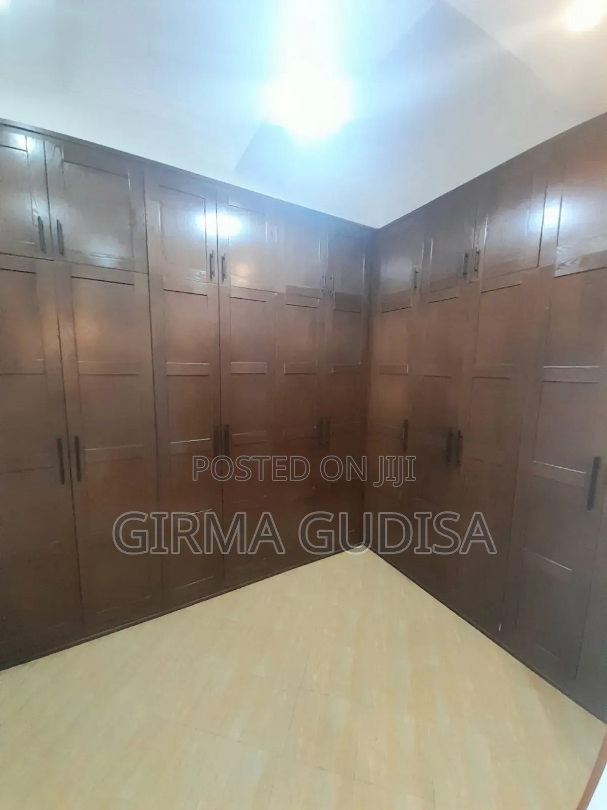 Furnished 7bdrm House in አያት, Bole for sale