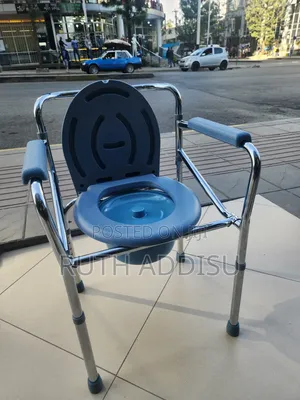Photo - Commode Chair較少toilet Chair廟號brand New Commode Chair輕易commode Chair