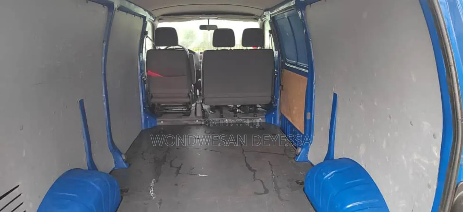 New Toyota HiAce 2011 Blue