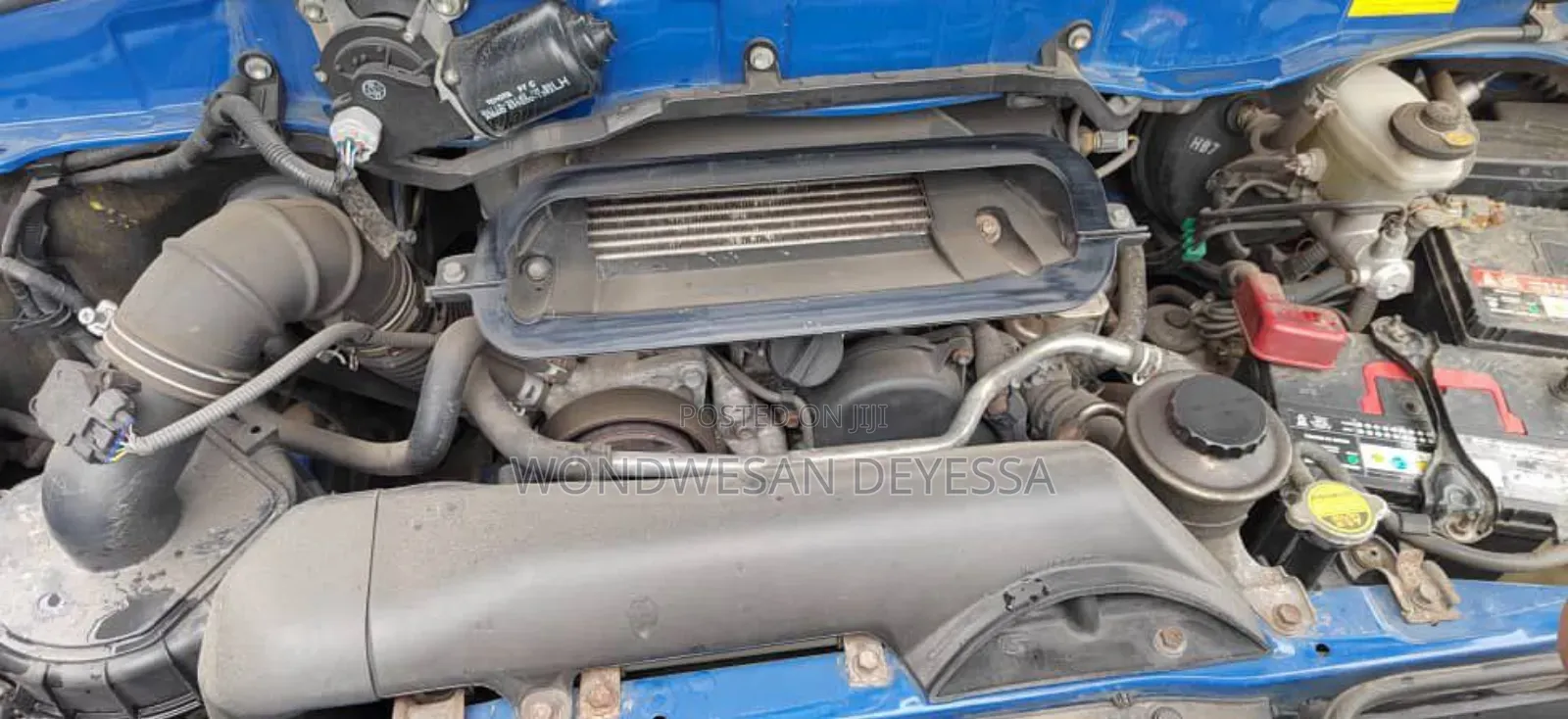 New Toyota HiAce 2011 Blue