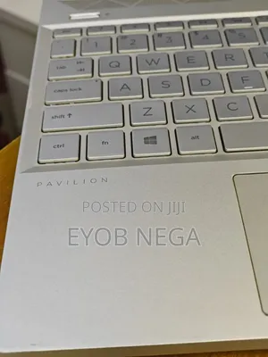 New Laptop HP Pavilion 15 8GB Intel Core I5 SSD 256GB