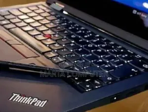 New Laptop Lenovo Yoga 330 16GB Intel Core I7 SSD 512GB