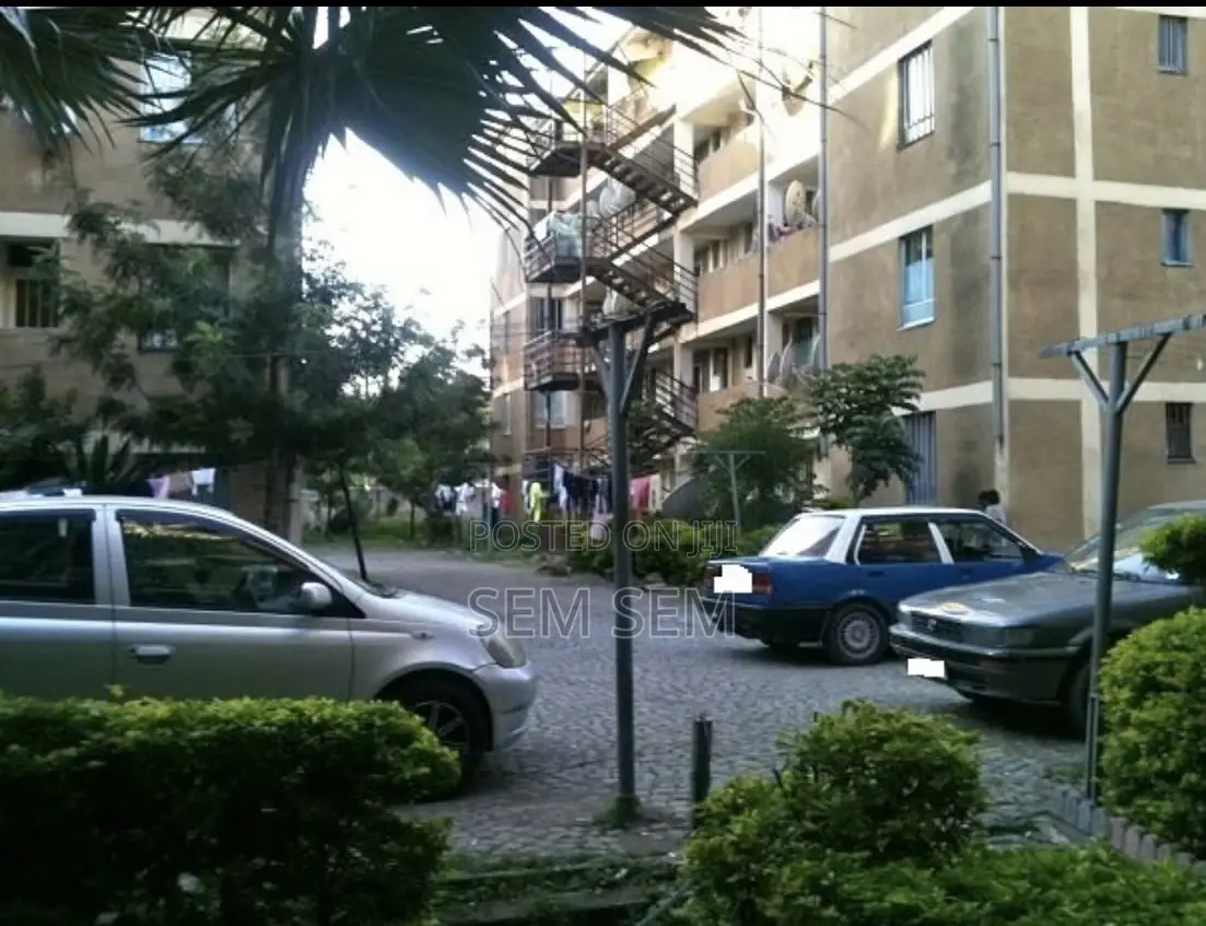 Furnished 2bdrm Apartment in Yeka for sale