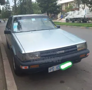 Toyota Sprinter 1986 Silver
