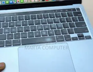 New Laptop Apple MacBook Pro M1 8GB Intel Core I9 SSD 512GB