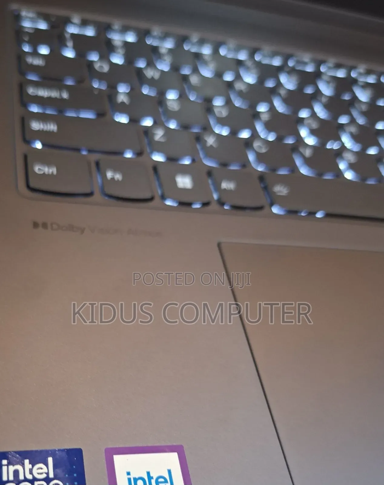 New Laptop Lenovo Yoga 7i 16GB SSD 1T